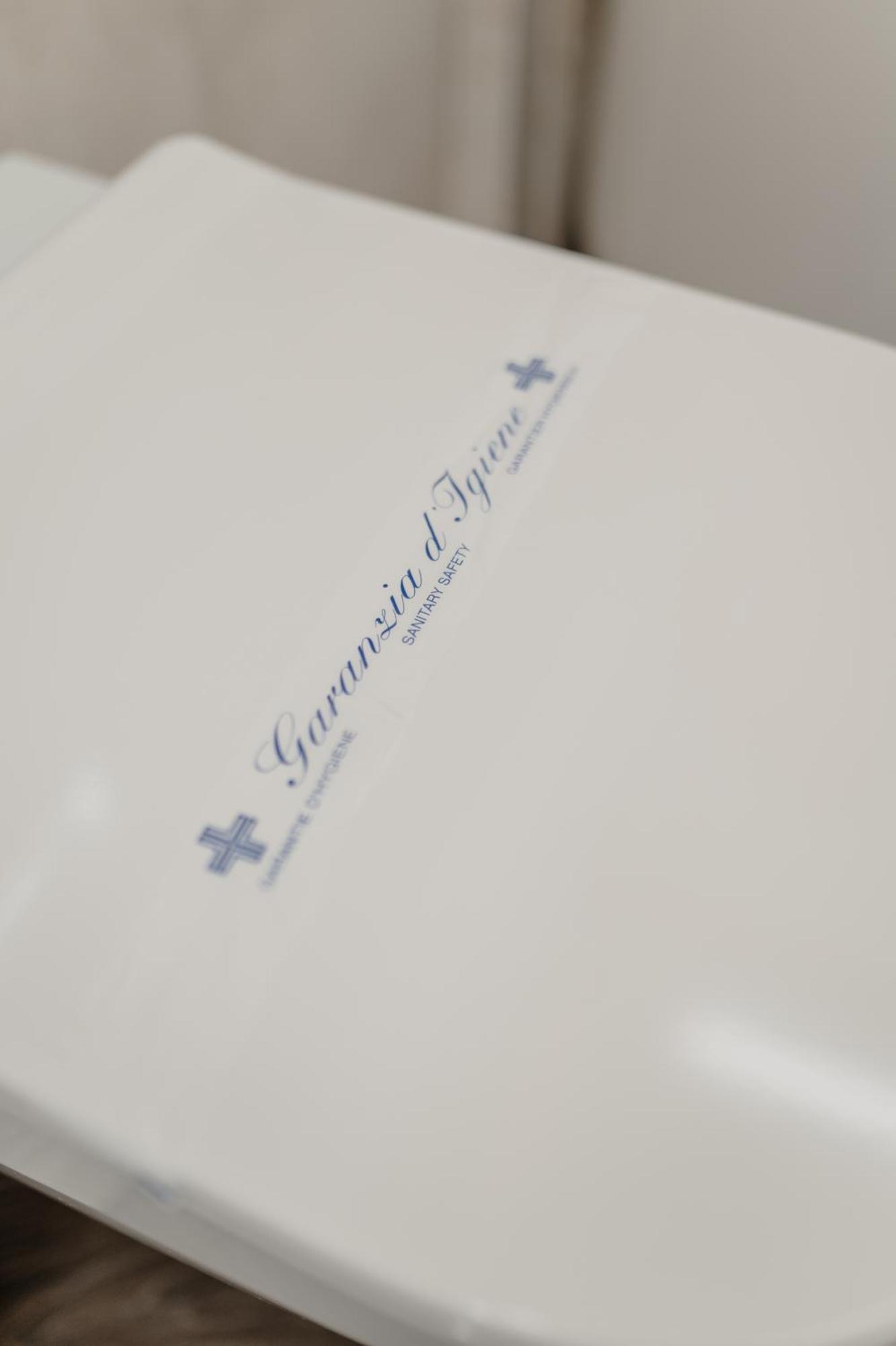 Luxuite Spa Con Piscina E Jacuzzi Alberobello Luaran gambar